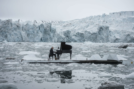 15/06/2016 Wahlenbergbreen Glacier, Svalbard, Norway Greenpeace holds a historic performance with pianist Ludovico Einaudi on the Arctic Ocean to call for its protection 